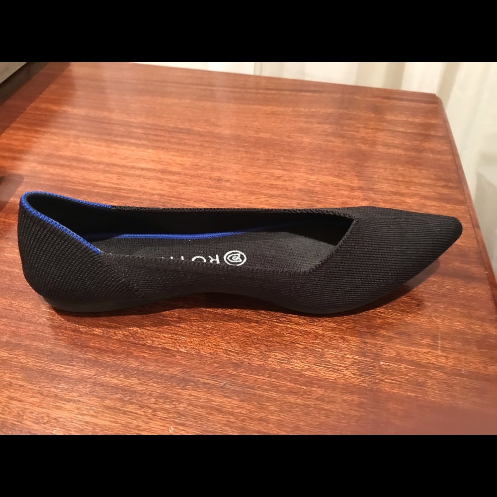 Rothys Black Pointe with Blue Halo
